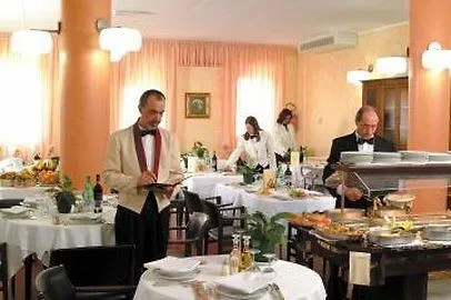 **** Otel Fortuna Resort Chianciano Terme İtalya